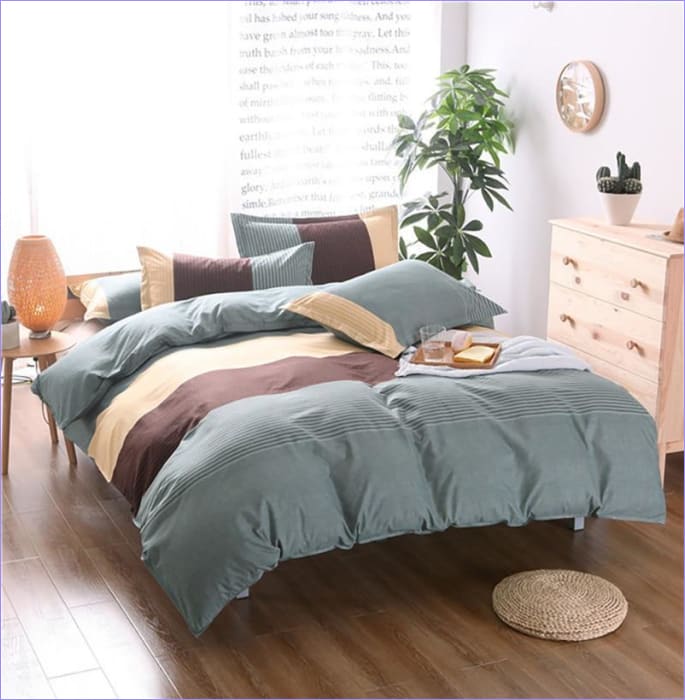 Turkoosisininen Ja Ruskea Pussilakana