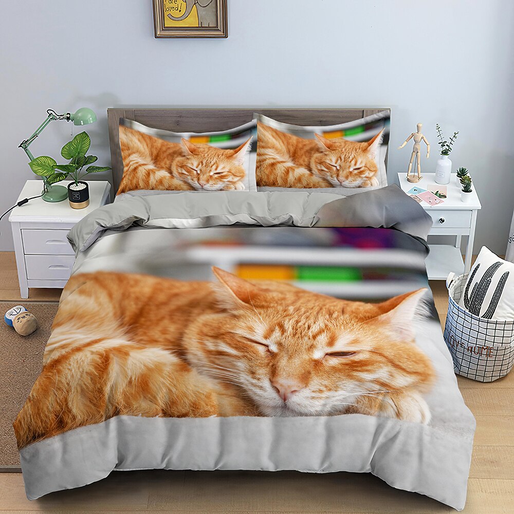 Sleeping Red Cat Pussilakana
