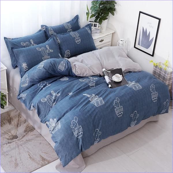 Blue Cactus Pussilakana Ruukussa