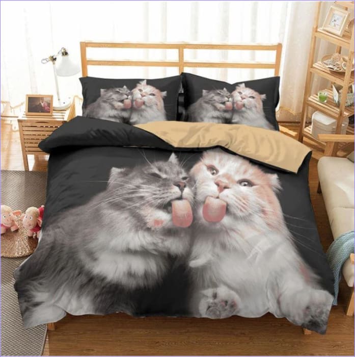 Licking Cat Pussilakana