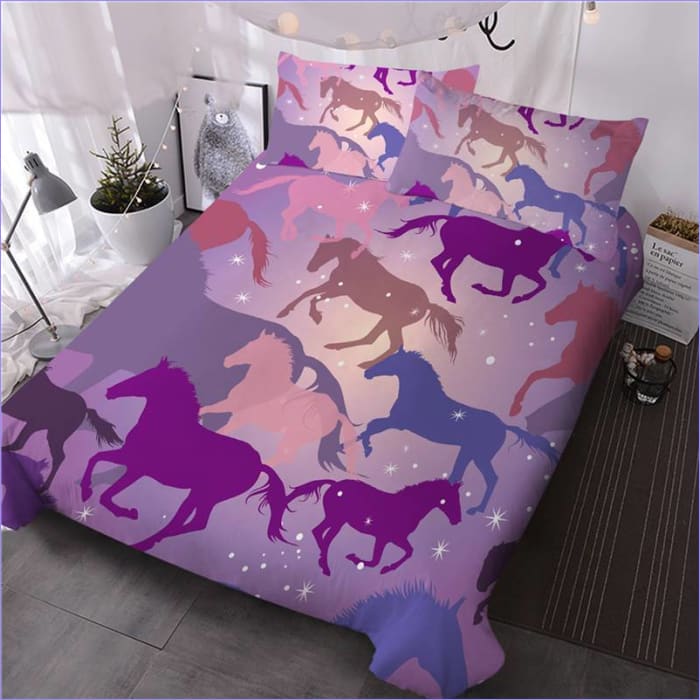 Useita Pink Horses Pussilakana