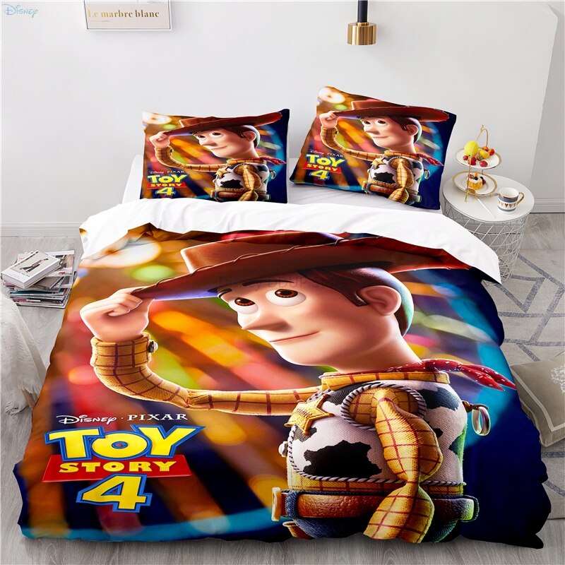 Woody Pussilakana Toy Storyssa 4