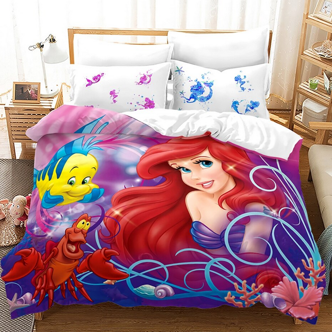 Pussilakana Pieni Merenneito, Kampela Ja Sebastian