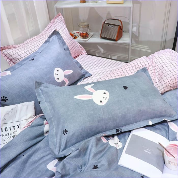 Harmaa Rabbit Pussilakana