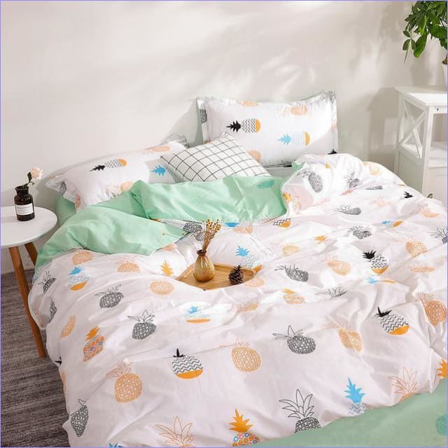 Monivärinen Ananas Moderni Pussilakana