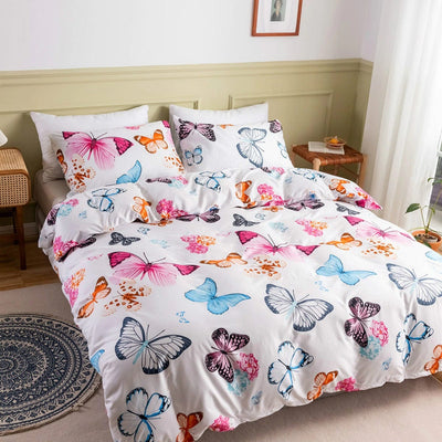 Monivärinen Butterflies Pussilakana