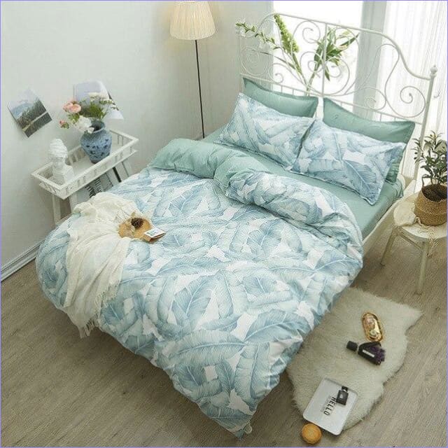 Vihreä Höyhenpussilakana