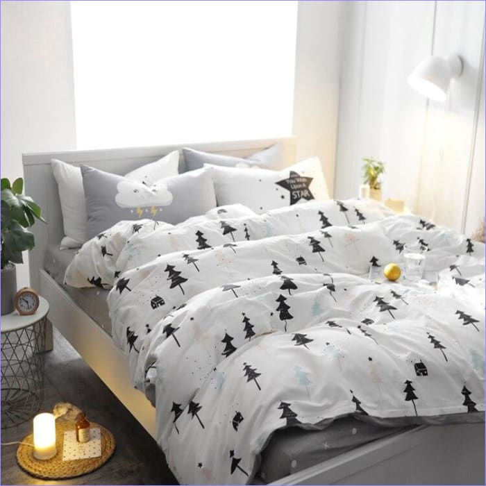 Scandinavian White Forest Pussilakana