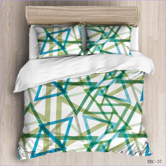 Scandinavian Green Triangles Pussilakana